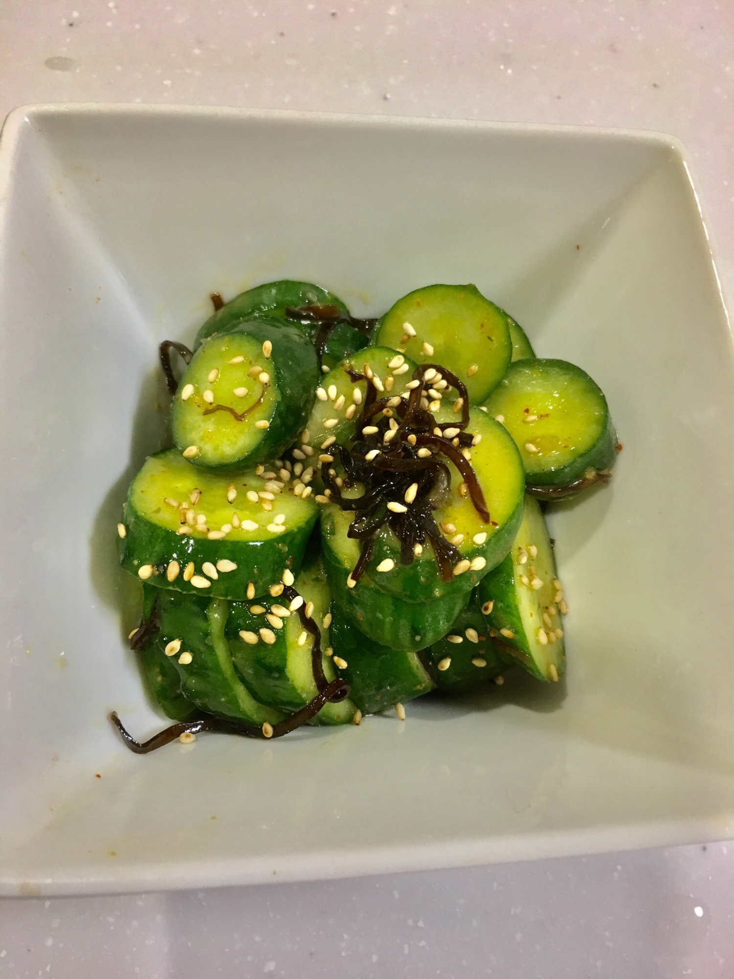 簡単 うちのキュウリの塩昆布おつまみ レシピ 作り方 By Bella 楽天レシピ 簡単 うちのキュウリの塩昆布おつまみ レシピ 作り方 By Bella 楽天レシピ