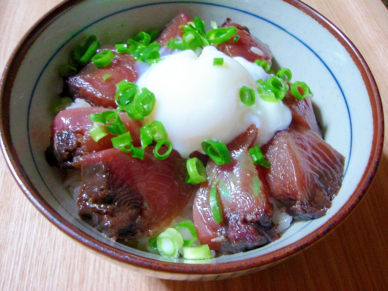 温玉のせかつお漬丼