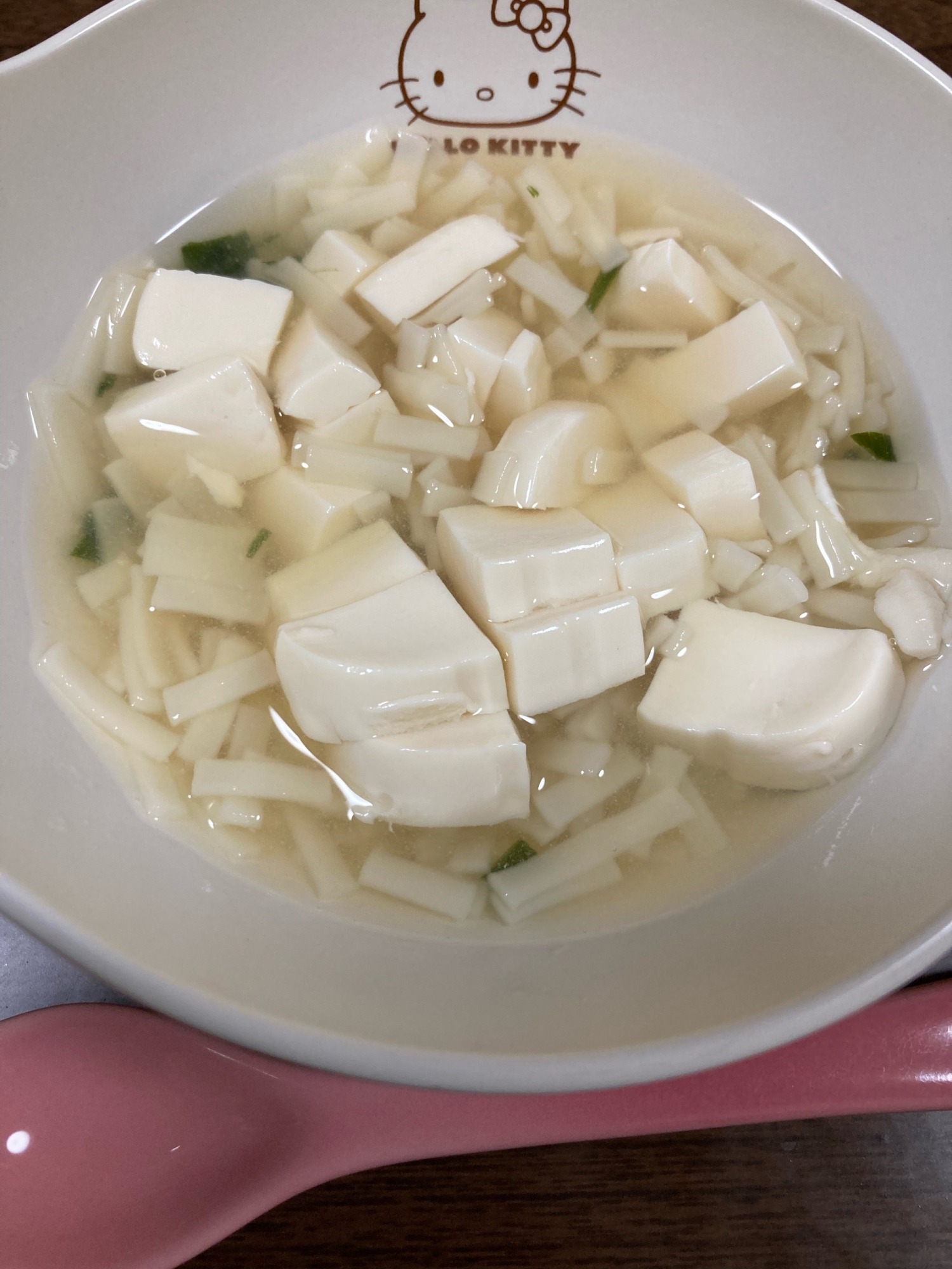 【離乳食】わかめと豆腐の基本のうどん