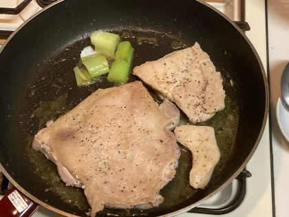 フライパンで♪パリパリ！鷄もも肉の塩焼き