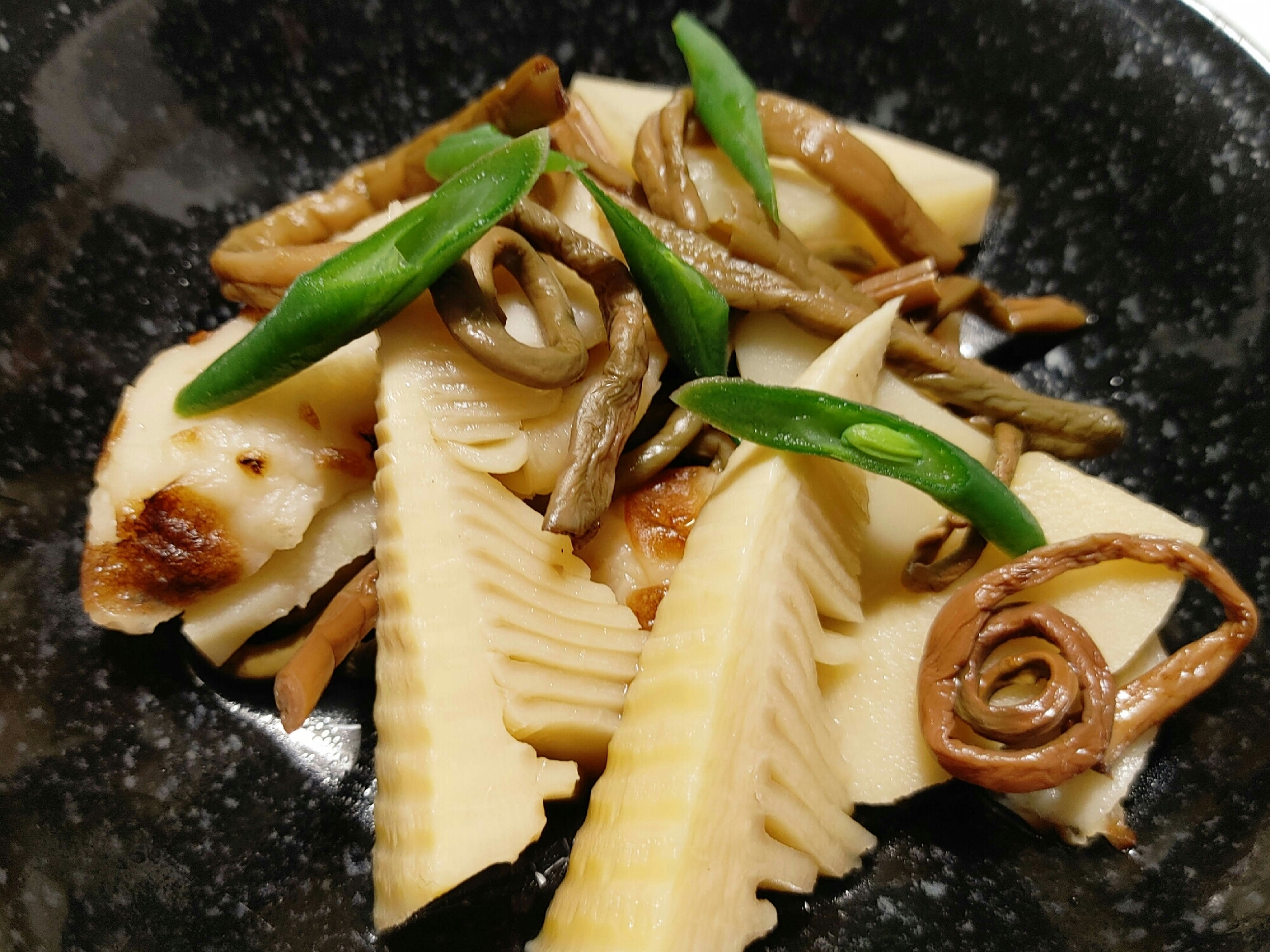 ストウブde 水煮のたけのことぜんまいの煮物 レシピ 作り方 By Mamichin555 楽天レシピ ストウブde 水煮のたけのことぜんまいの煮物 レシピ 作り方 By Mamichin555 楽天レシピ