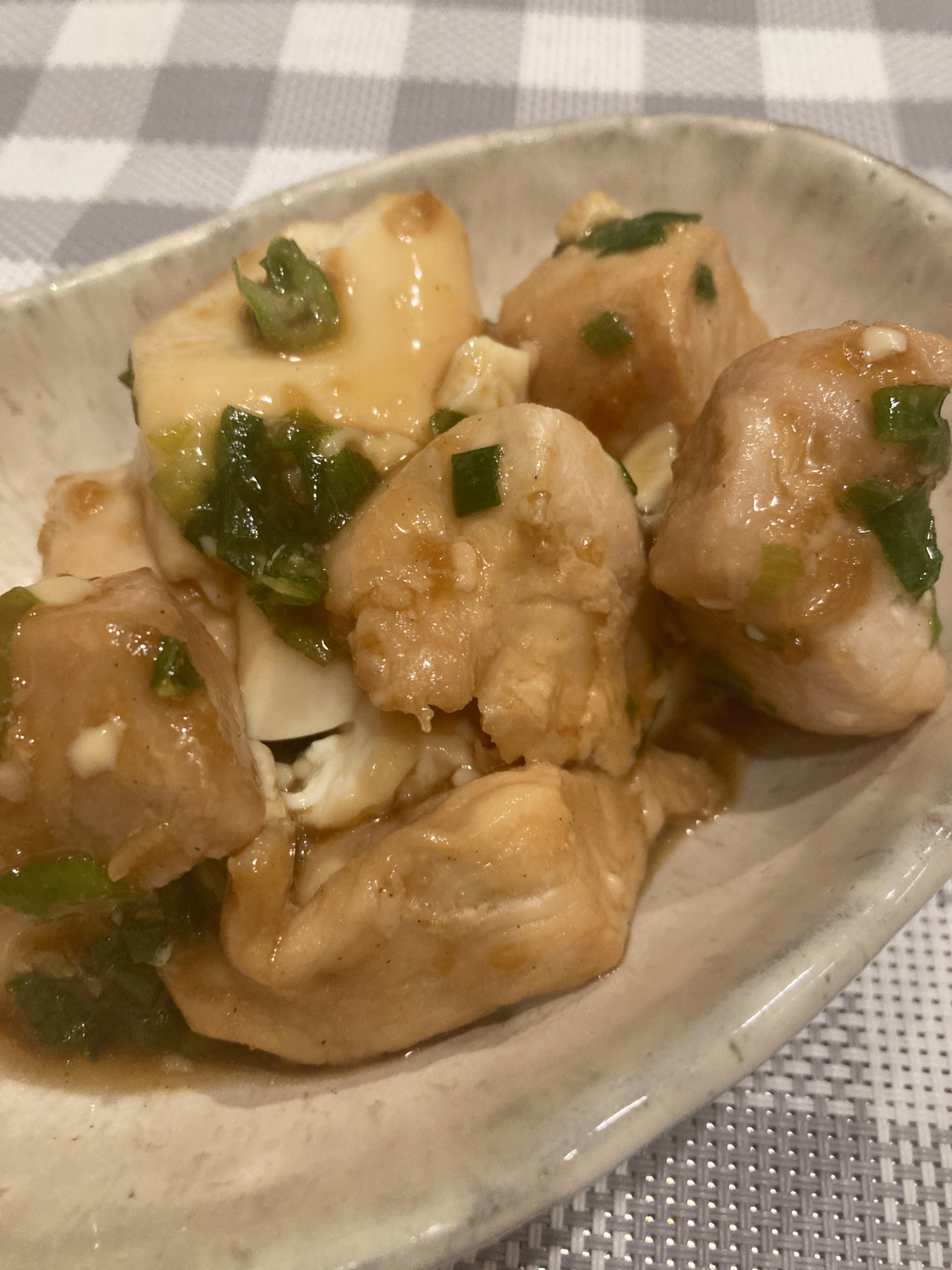 鶏肉と豆腐のプルコギ煮