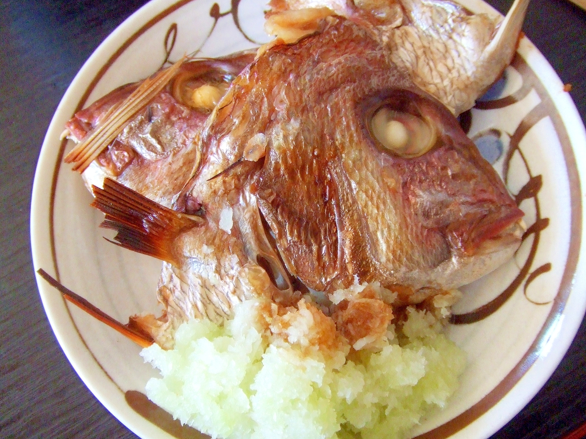 鯛アラっしょう油焼き