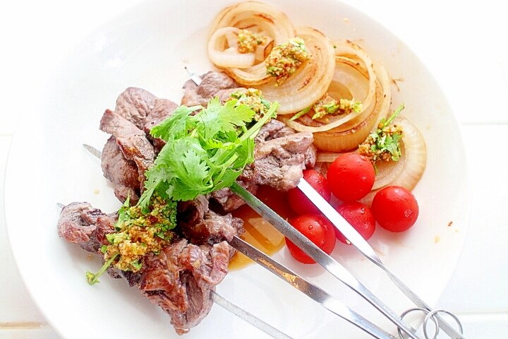 パクチーの特製タレで食べるラム肉の串焼き レシピ 作り方 By Seika A 楽天レシピ