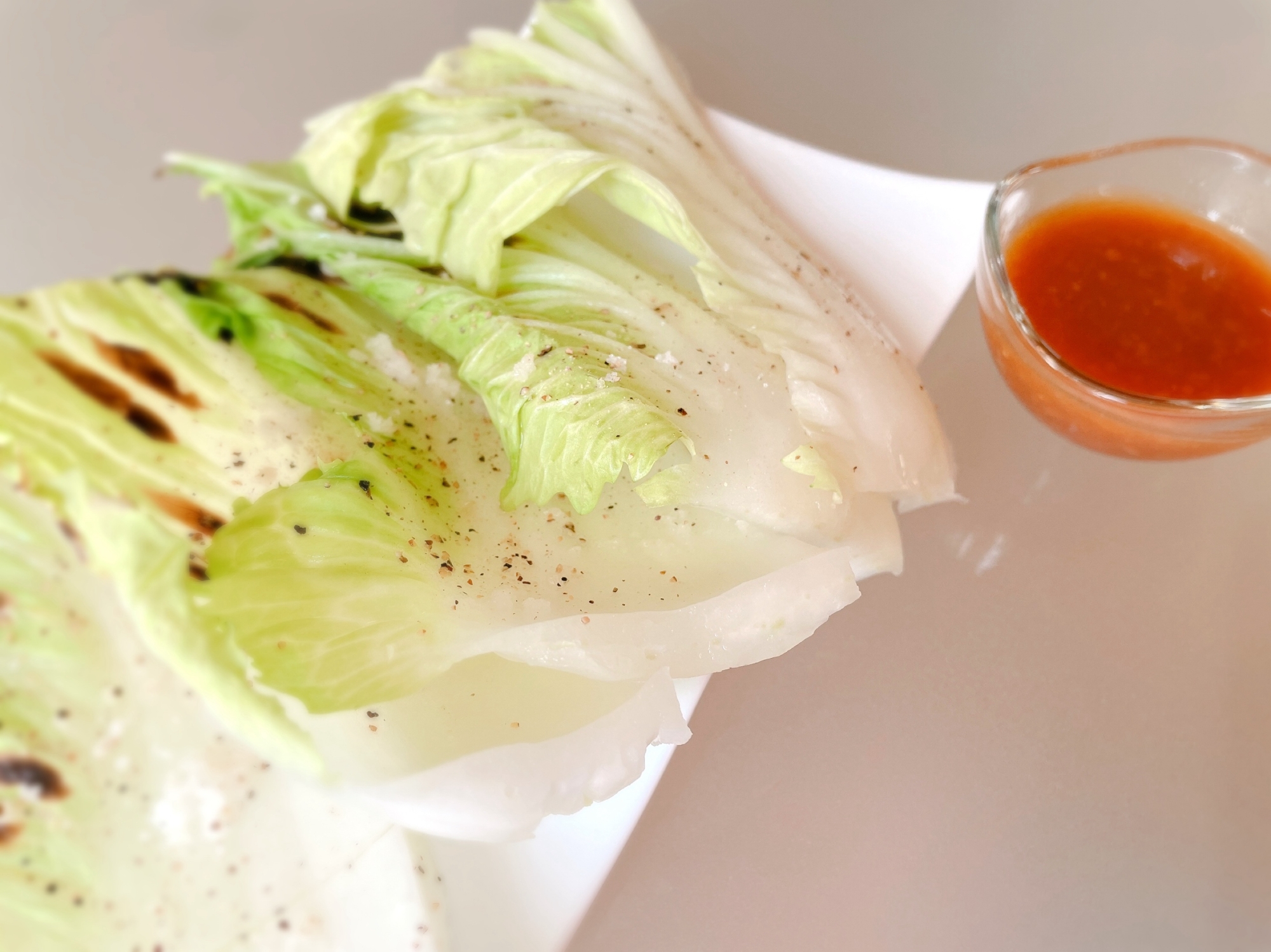 とってもヘルシー！白菜ステーキ　柚子味噌添え
