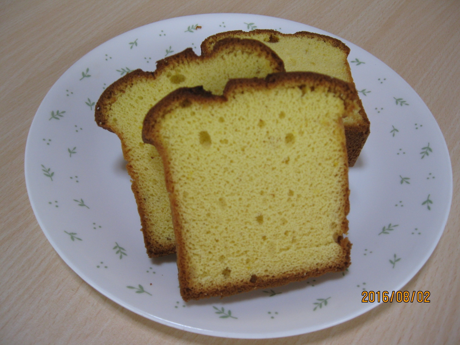 簡単 パウンドケーキ型で焼くしっとりカステラ レシピ 作り方 By のらくろ12 楽天レシピ