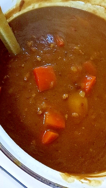 たぷたぷたっぷりリンゴ入りカレー