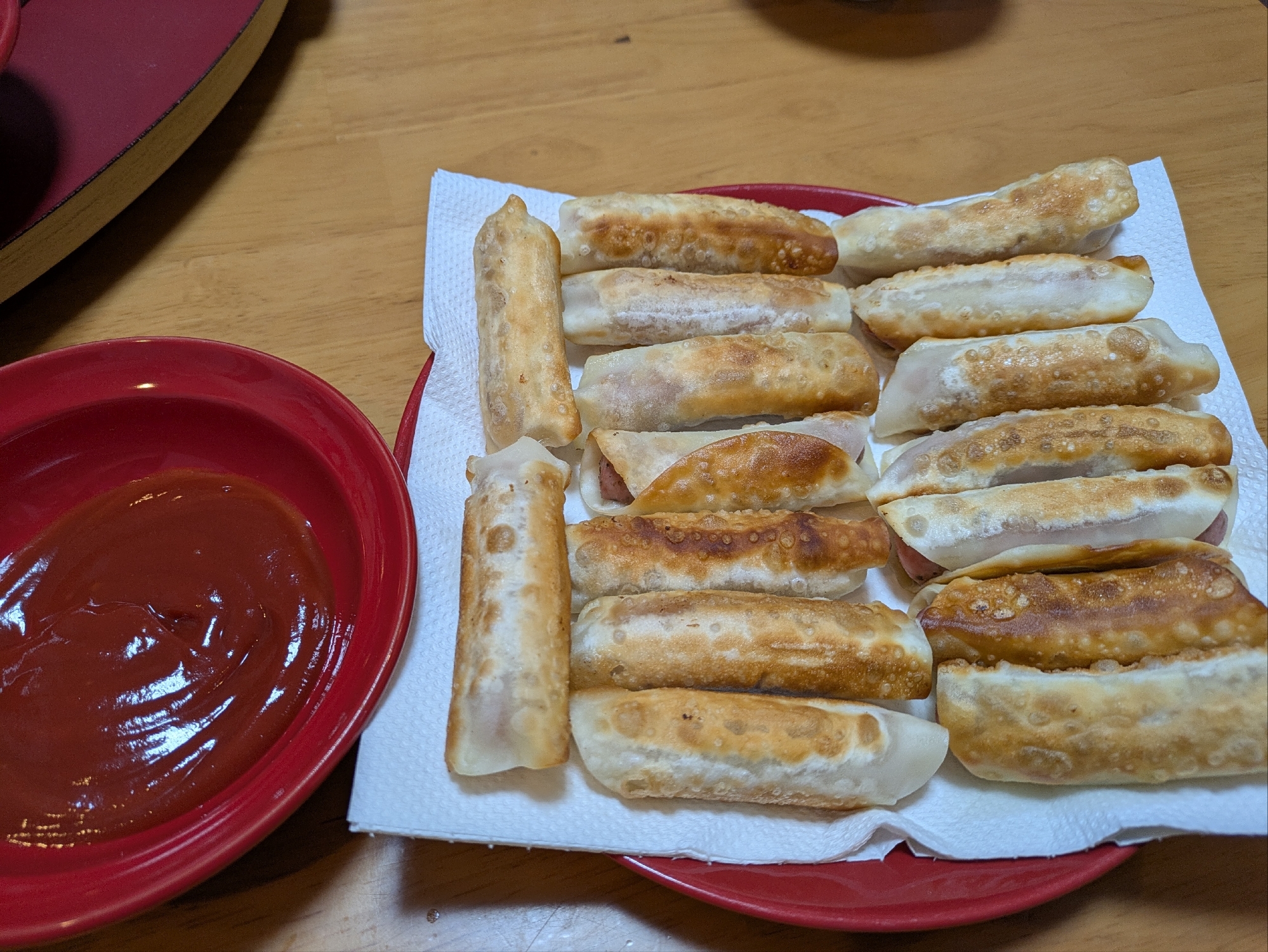 ウインナーの餃子の皮巻き