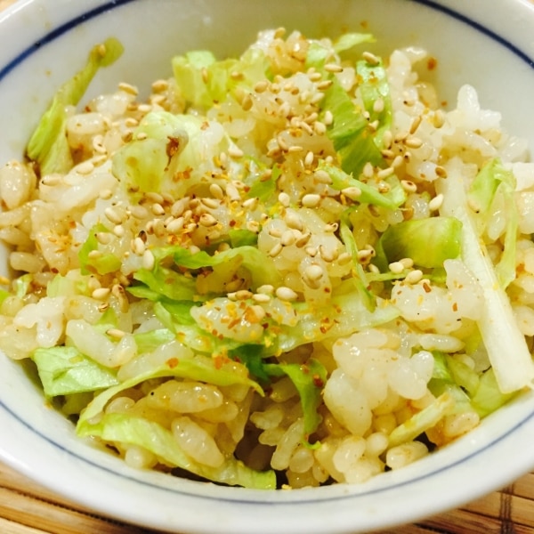 刻みレタスのにんにく醤油まぜごはん レシピ 作り方 By たかまさ 楽天レシピ 刻みレタスのにんにく醤油まぜごはん レシピ 作り方 By たかまさ 楽天レシピ