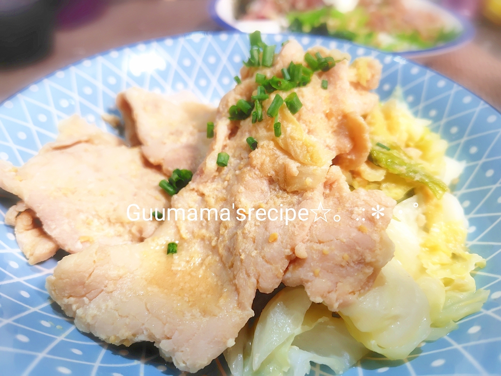 フライパンで簡単♡味噌豚ロースとキャベツ蒸し焼き♡