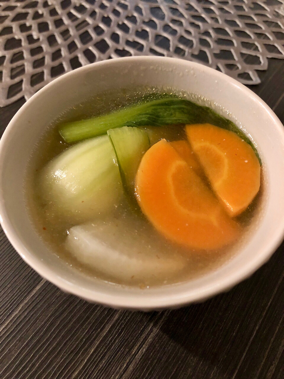 青梗菜と大根、人参のXO醬スープ