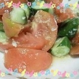 トマトたくさんもらったので作ってみました☆キュウリもIN☆さっぱりおいしい(≧▼≦)簡単♪これから夏にぴったりですね