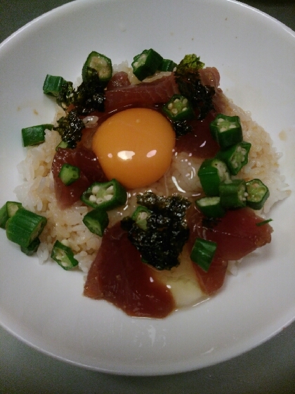 塩麹で☆鰹の韓国風ユッケ丼