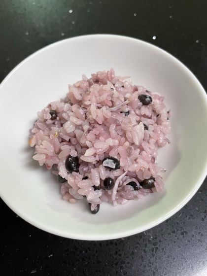 人気の豆ご飯！黒豆ご飯