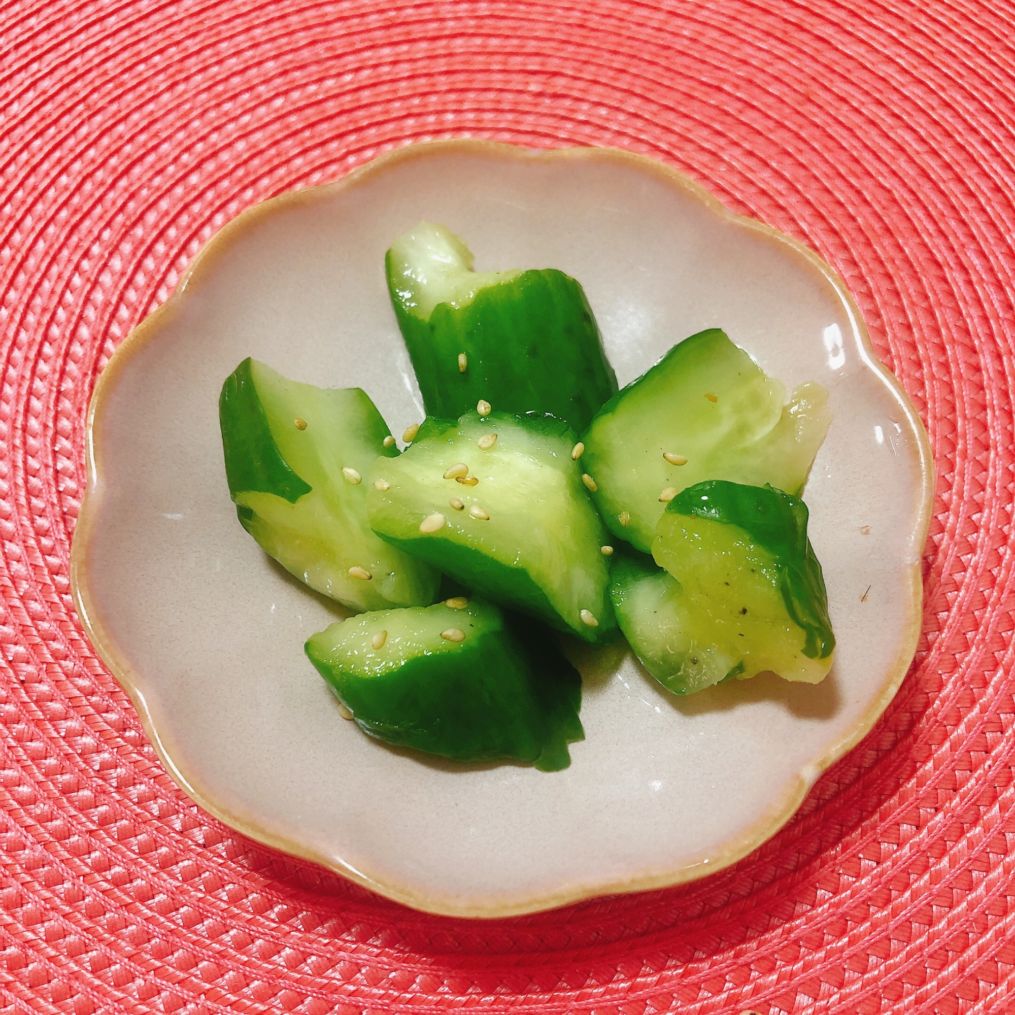 叩ききゅうりの白だし漬物