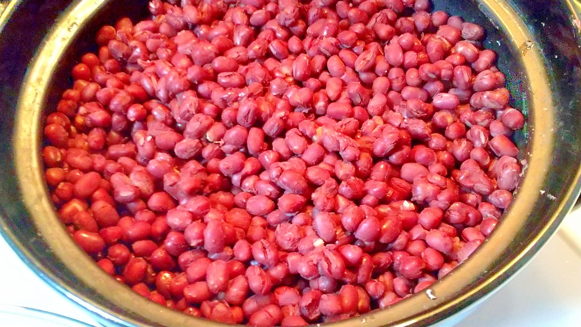 東のまるごと鍋、腸活に北海道産小豆の煮豆