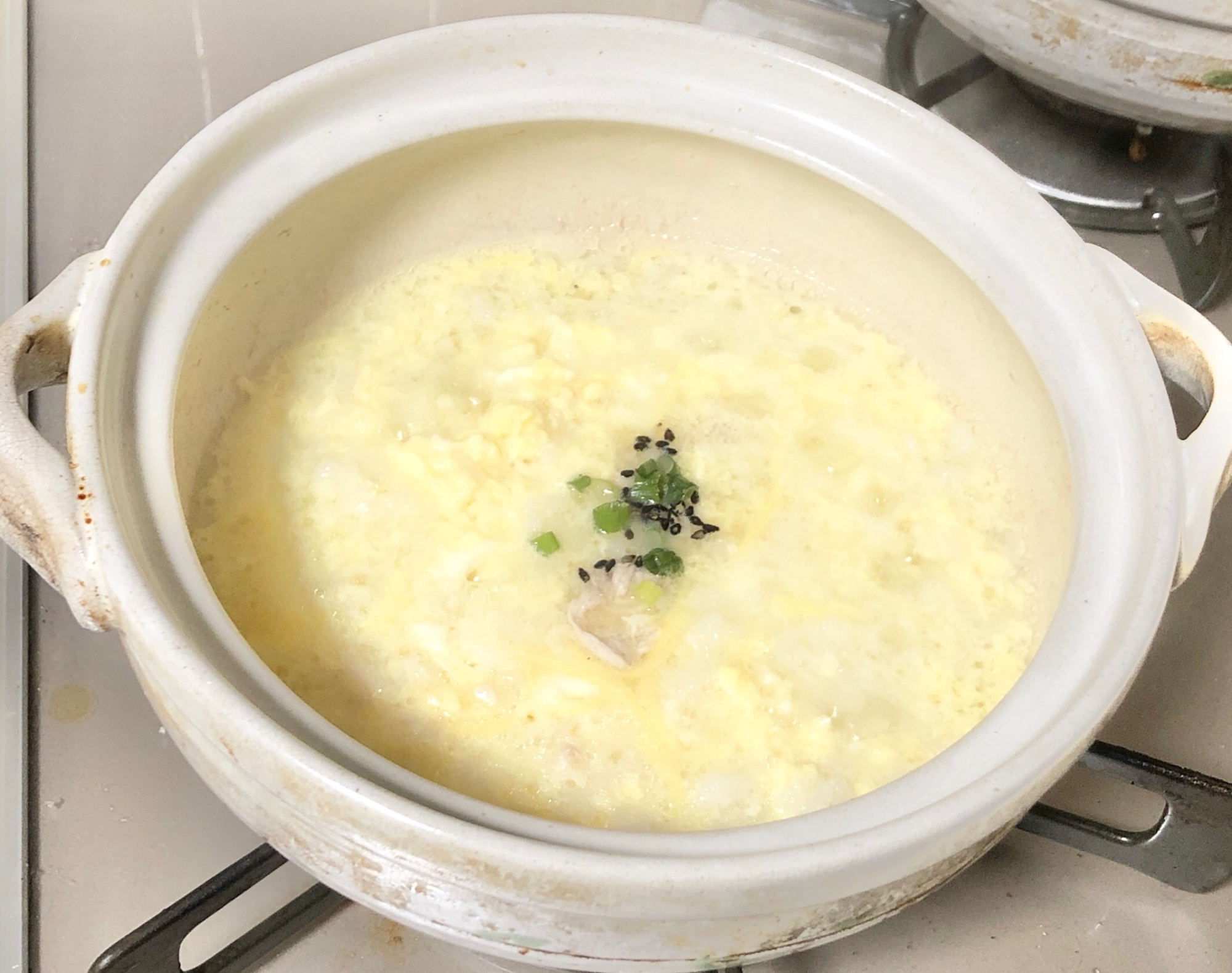 簡単⭐余った鍋の汁でシンプルな雑炊