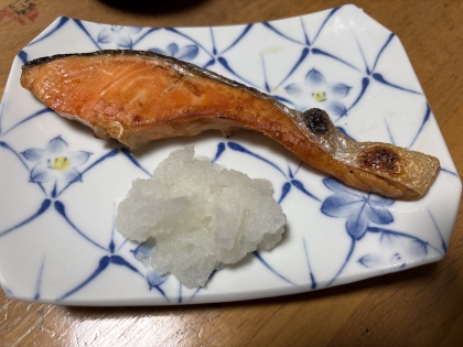鮭の粕漬けで　焼き鮭