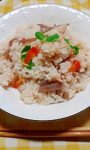 手軽に！カニ缶炊き込みご飯