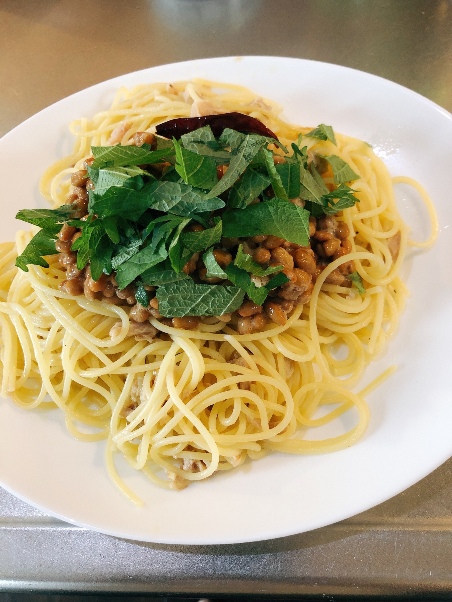 納豆とシーチキンのパスタ