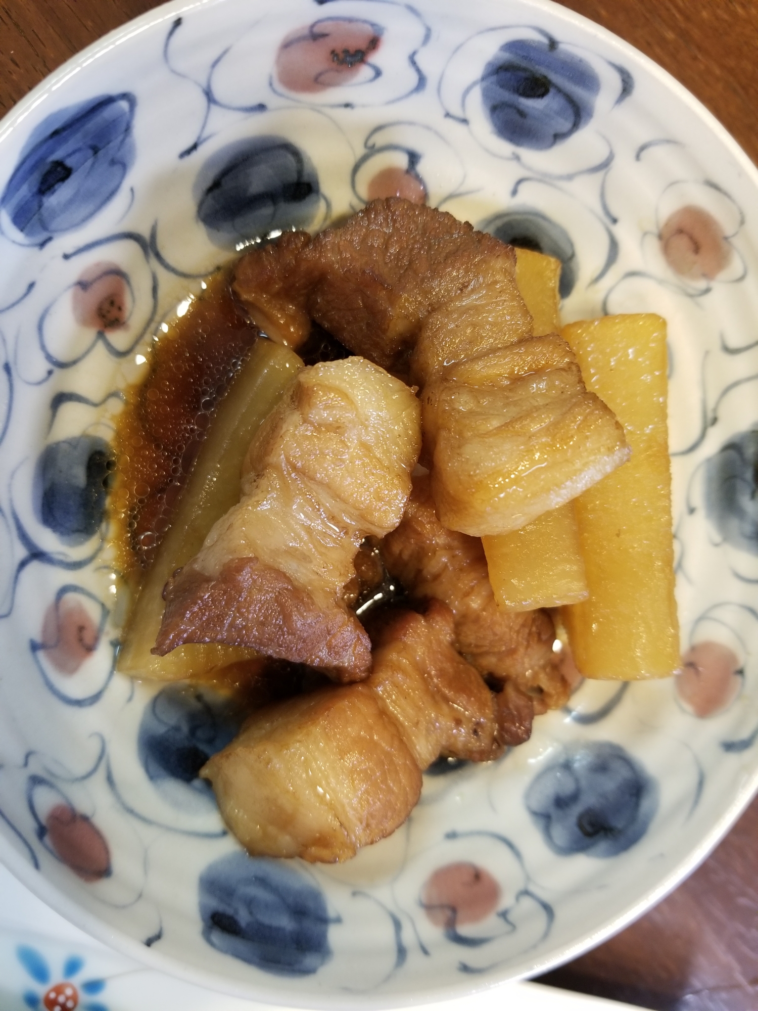 豚バラと大根の煮物