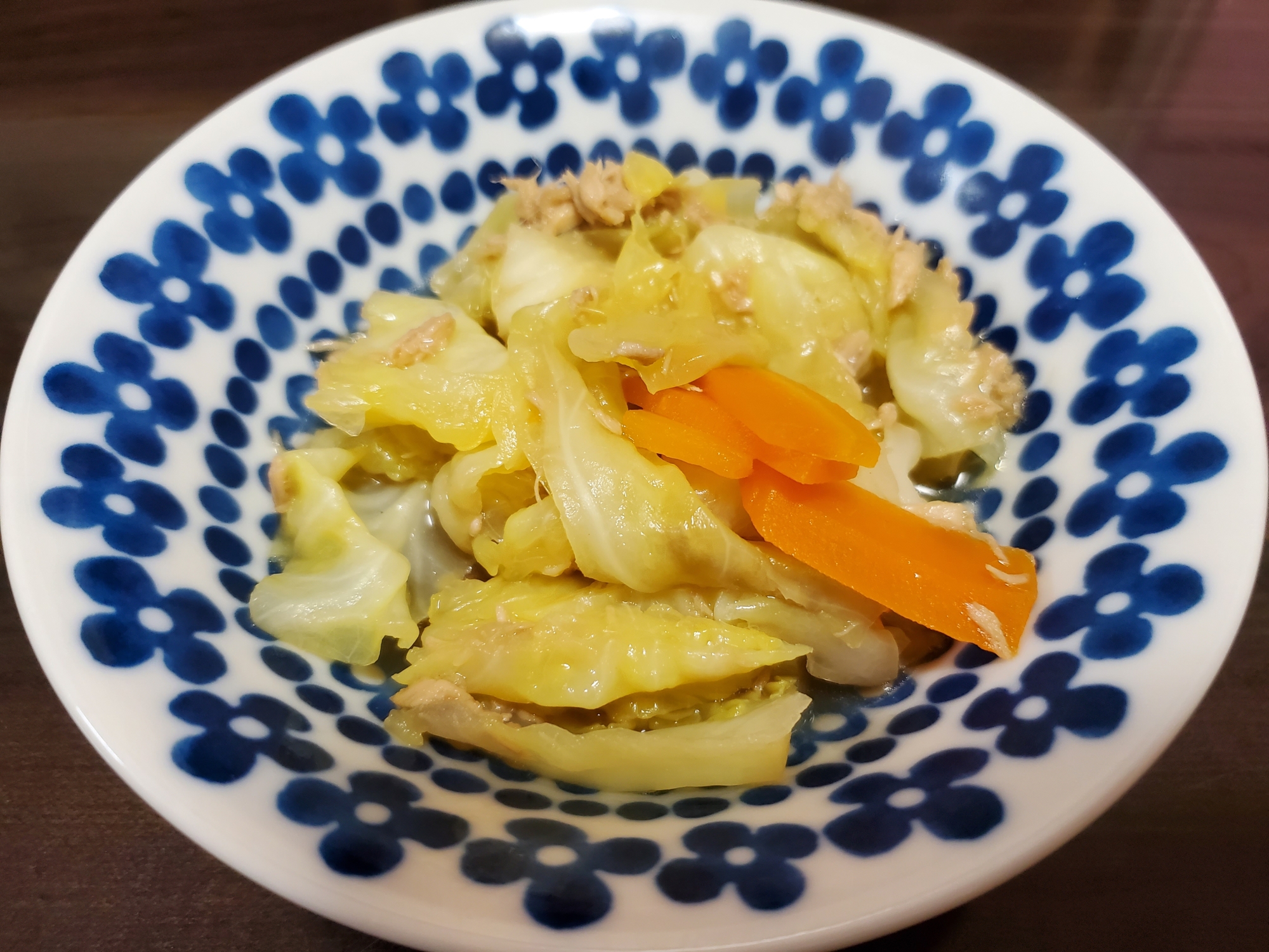 キャベツとツナの煮物