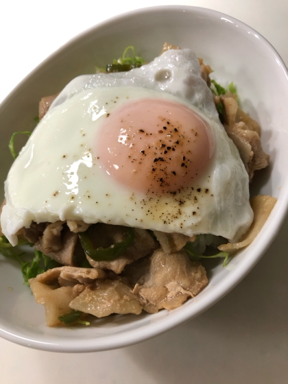 孤独のグルメ再現レシピ♪　しょうが焼目玉丼