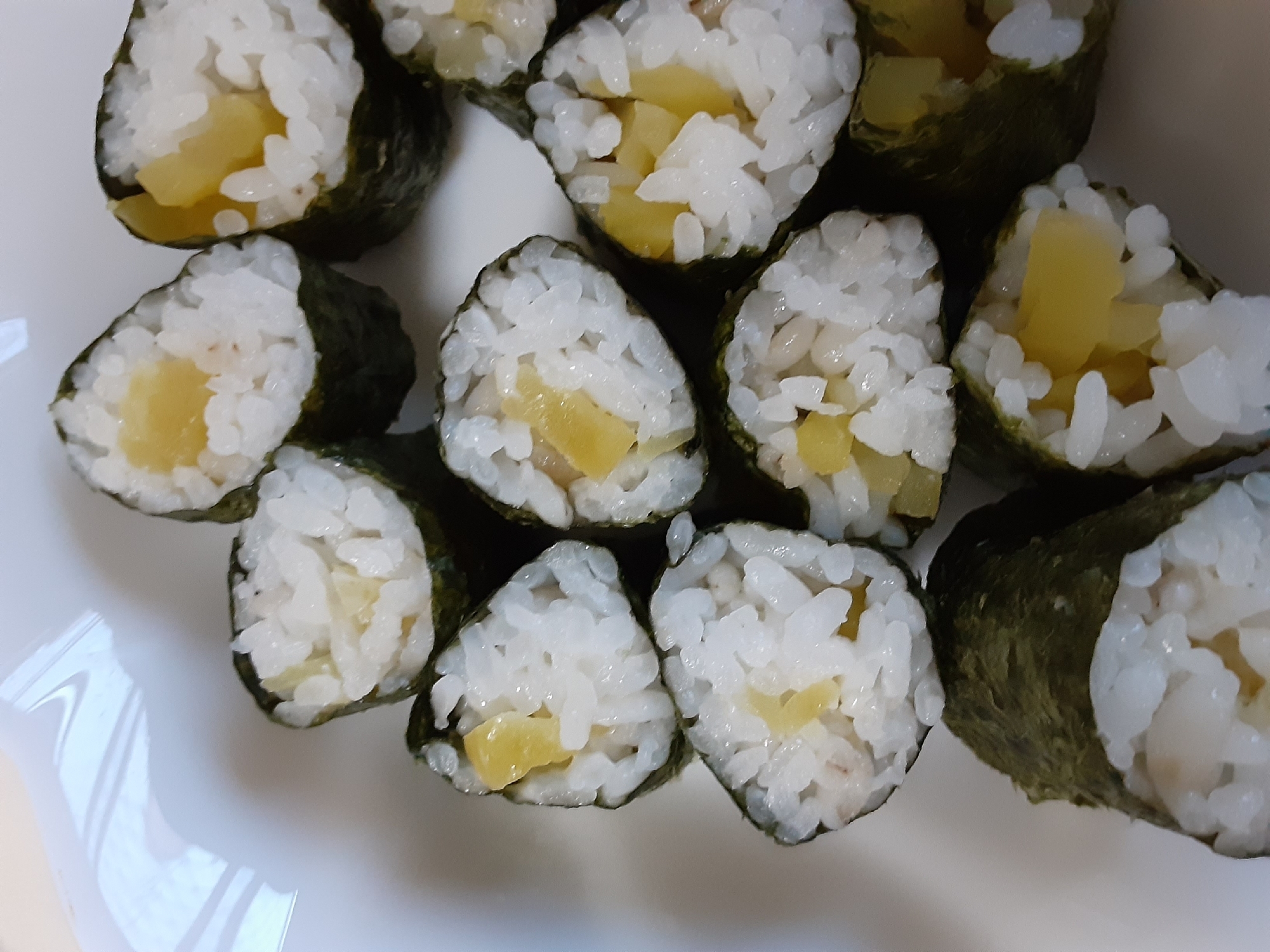 マヨタク巻物 沢庵 レシピ 作り方 By Togtog 楽天レシピ マヨタク巻物 沢庵 レシピ 作り方 By Togtog 楽天レシピ