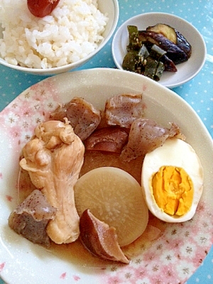 【和食】ヘルシー鶏手羽元大根煮♪