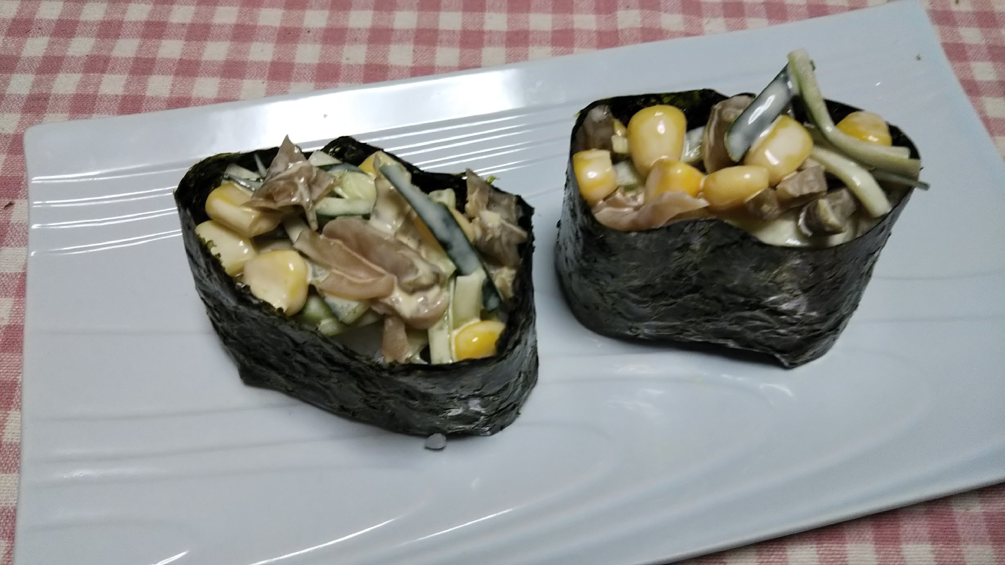 きゅうり搾菜コーンマヨ軍艦寿司 レシピ 作り方 By ミニー7015 楽天レシピ