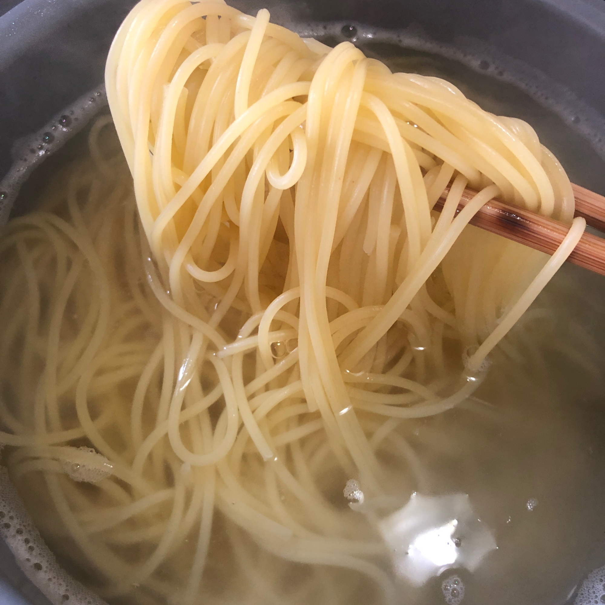 くっつかないから楽ちん パスタの茹で方法 レシピ 作り方 By ろーるけーき 楽天レシピ