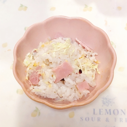 魚肉ソーセージの菜飯