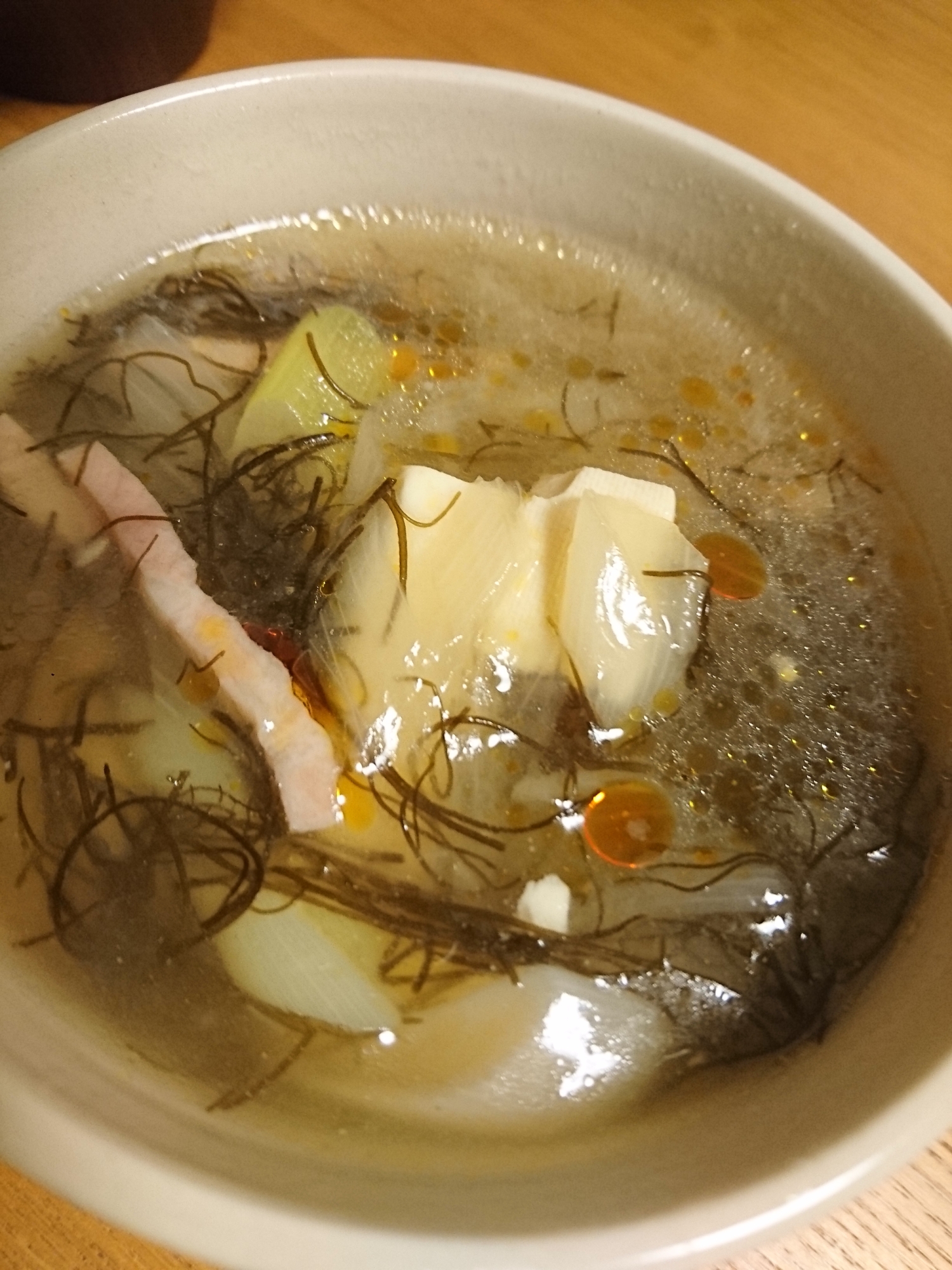 味付けもずくで簡単酸辣湯