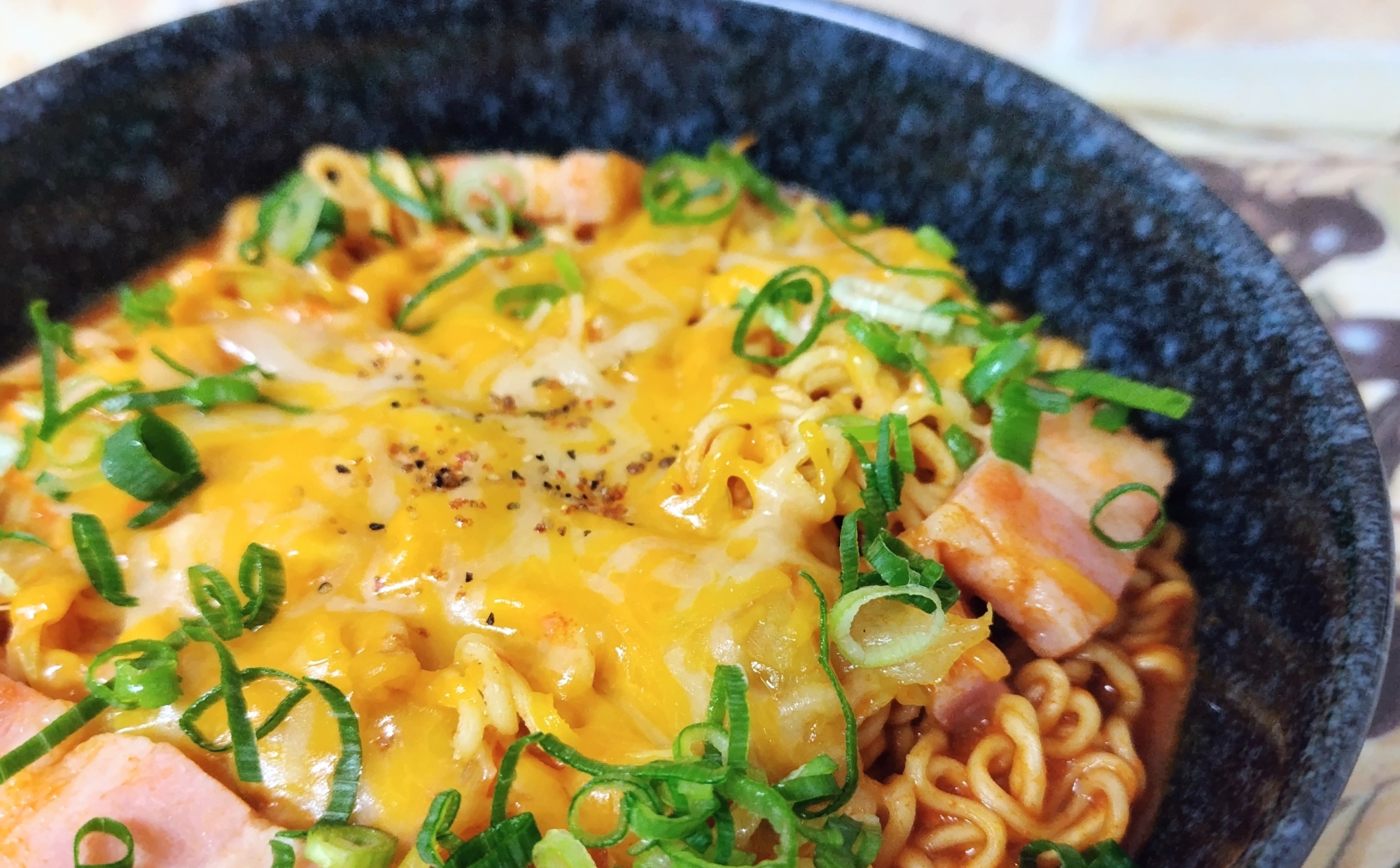 ランチに！塩ラーメンアレンジꕥトマトチーズラーメン