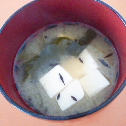 豆腐＆キャベツ＆海藻のお味噌汁