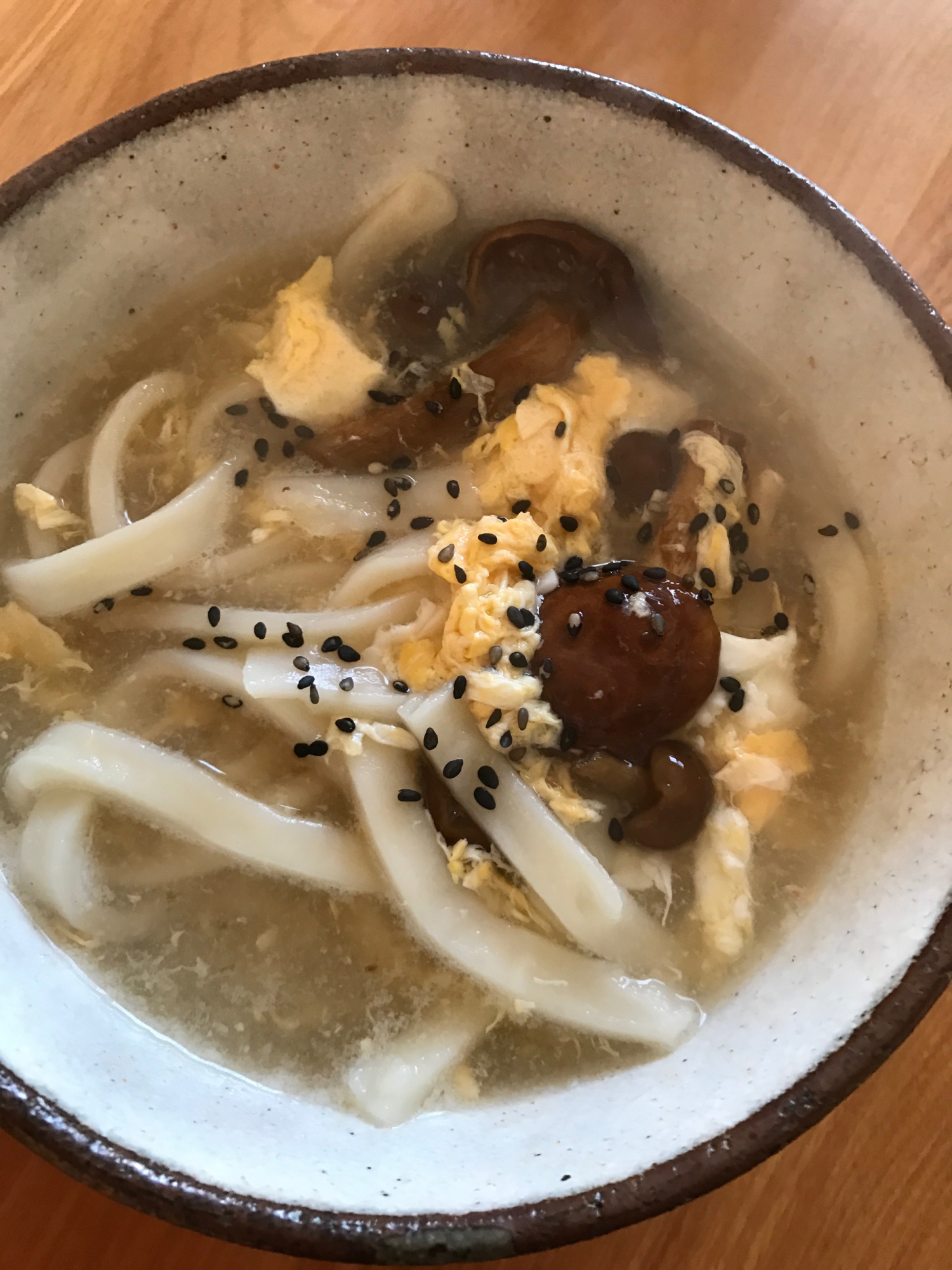 松なめこの卵とじ黒ゴマうどん