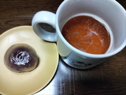 こんにちは。水餅と。菜種梅雨が続いて寒いですが、生姜入り紅茶でほっこり♡レシピ有難うございました。