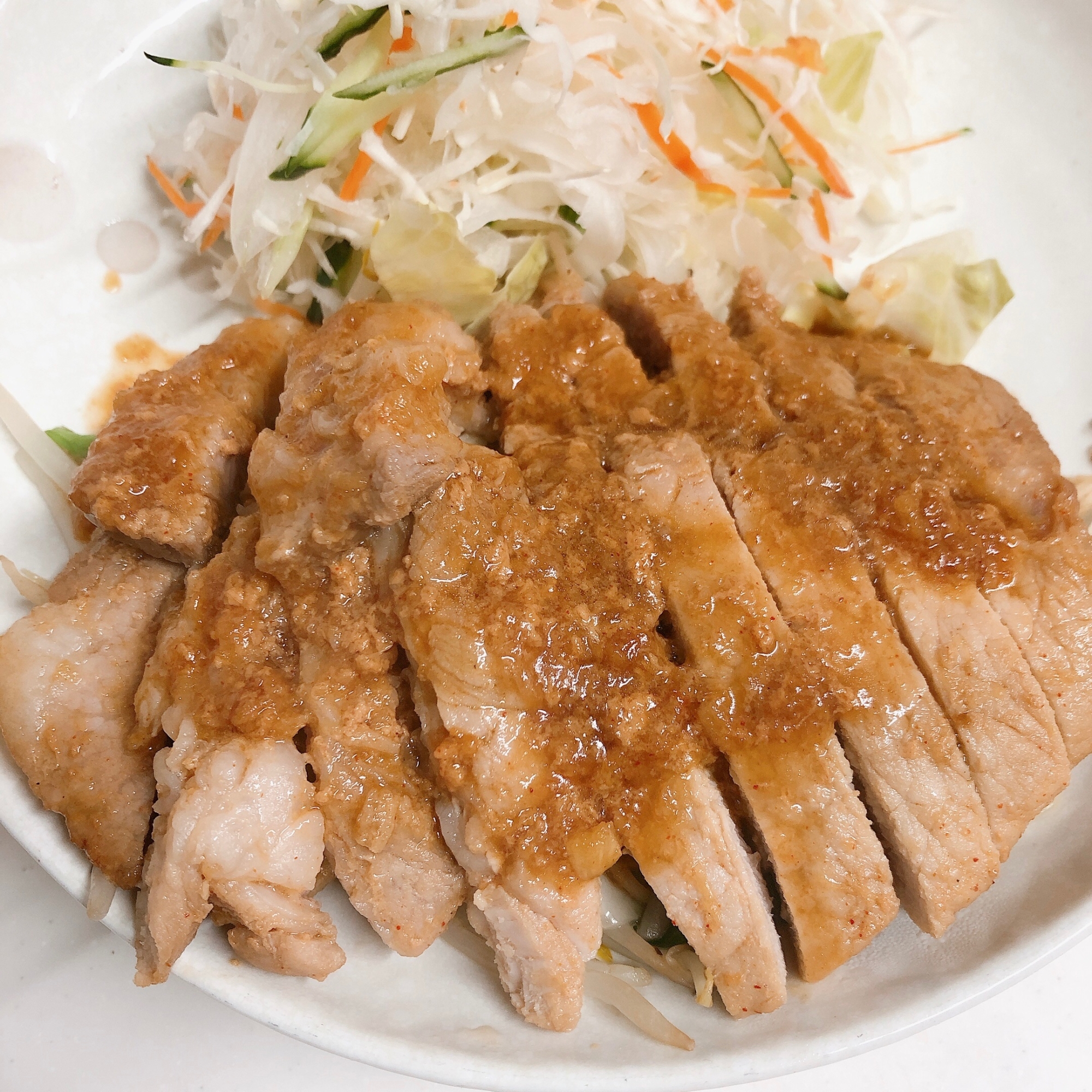 とんかつ用豚ロースで スナミナ焼き肉風 レシピ 作り方 By なおのり 楽天レシピ