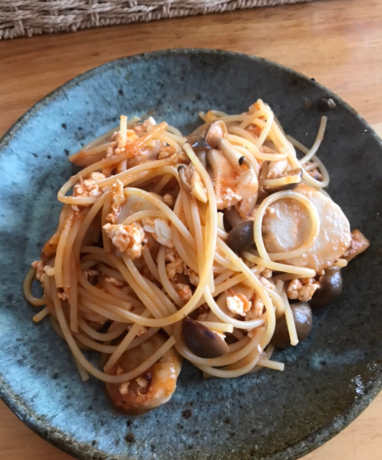 里芋のトマトソースパスタ