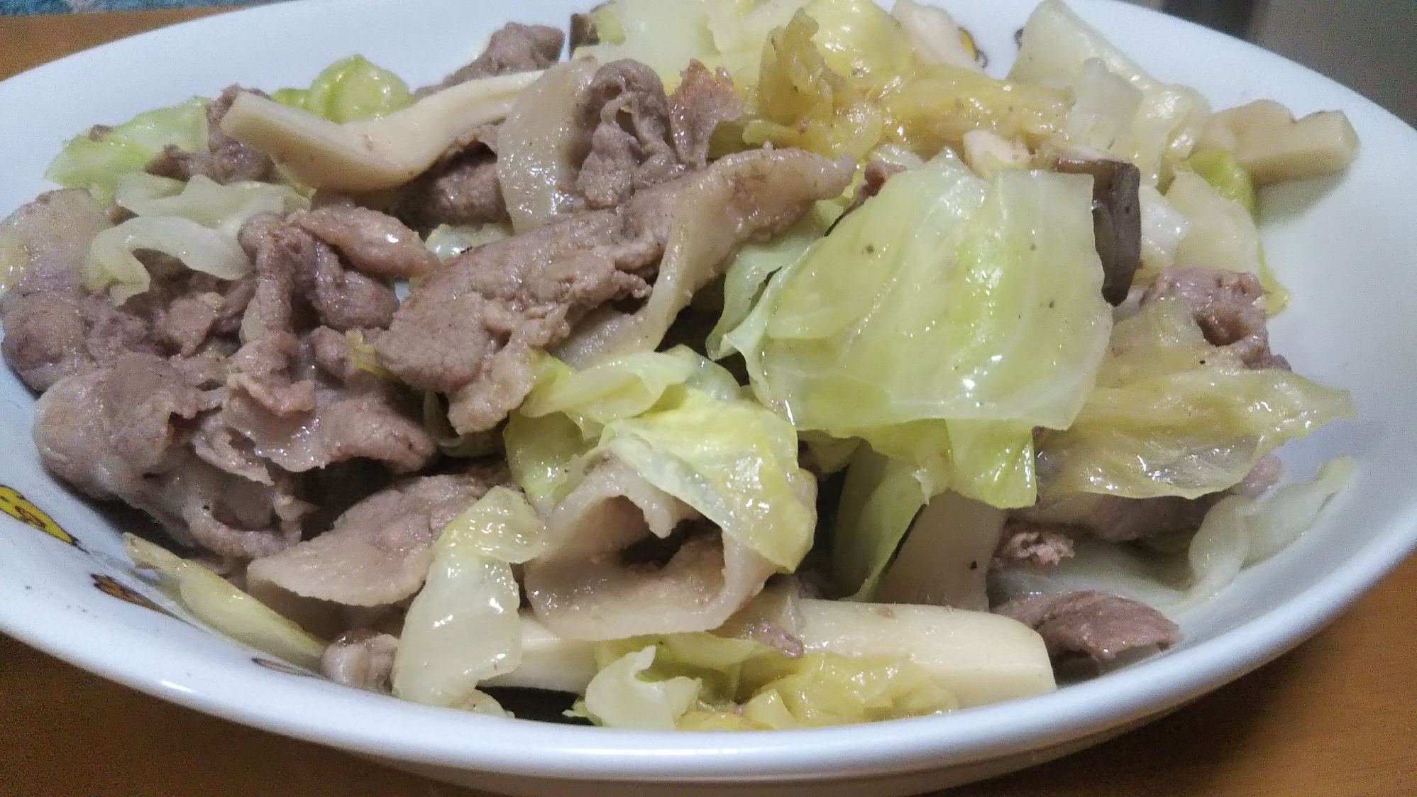 あっという間に！ 豚肉と野菜の旨塩炒め煮