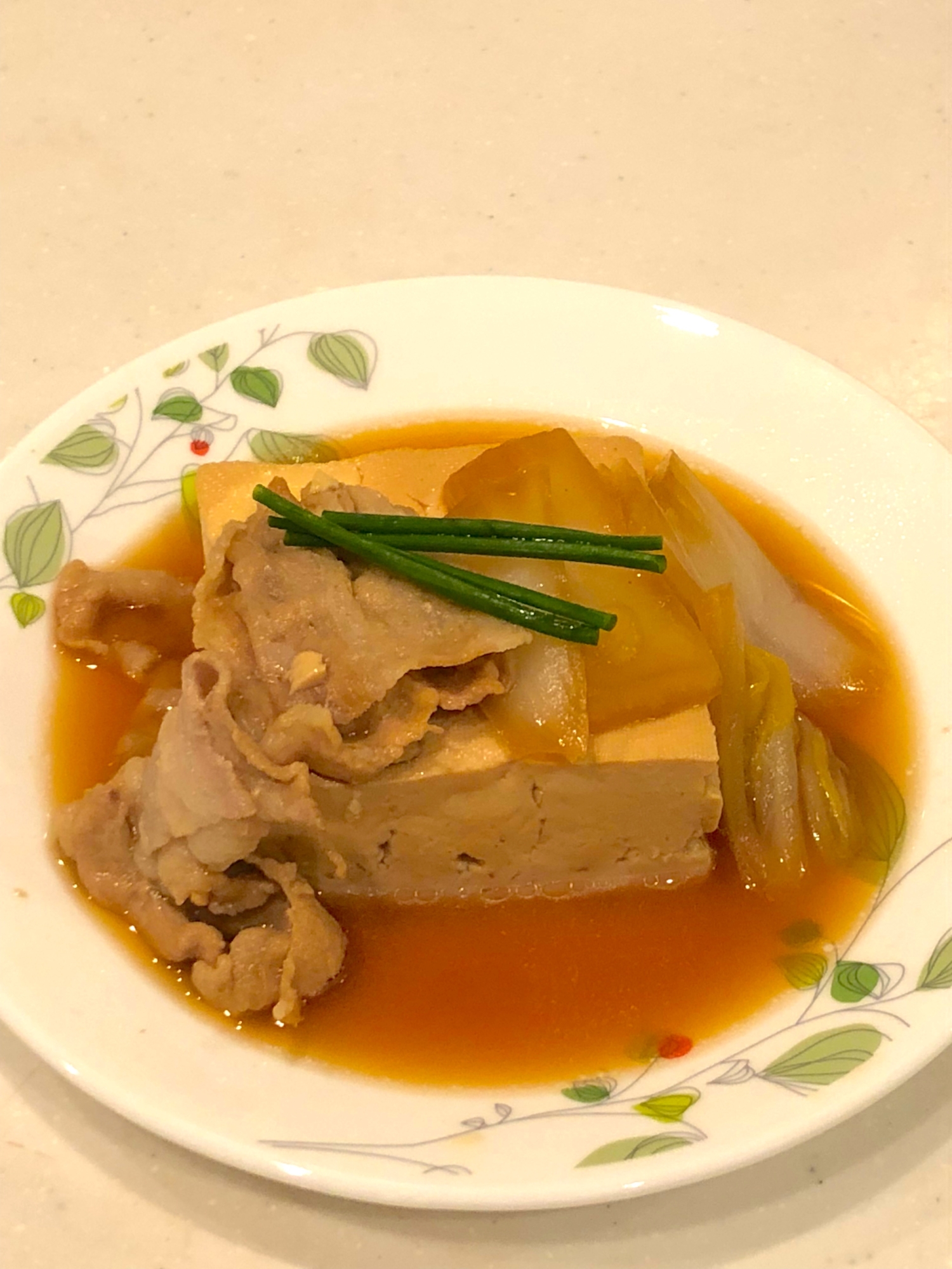 日本料理店のまかない飯☆豚ばら肉と白菜の肉豆腐