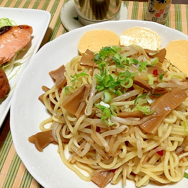 メンマともやしでシンプル油そば！！…風