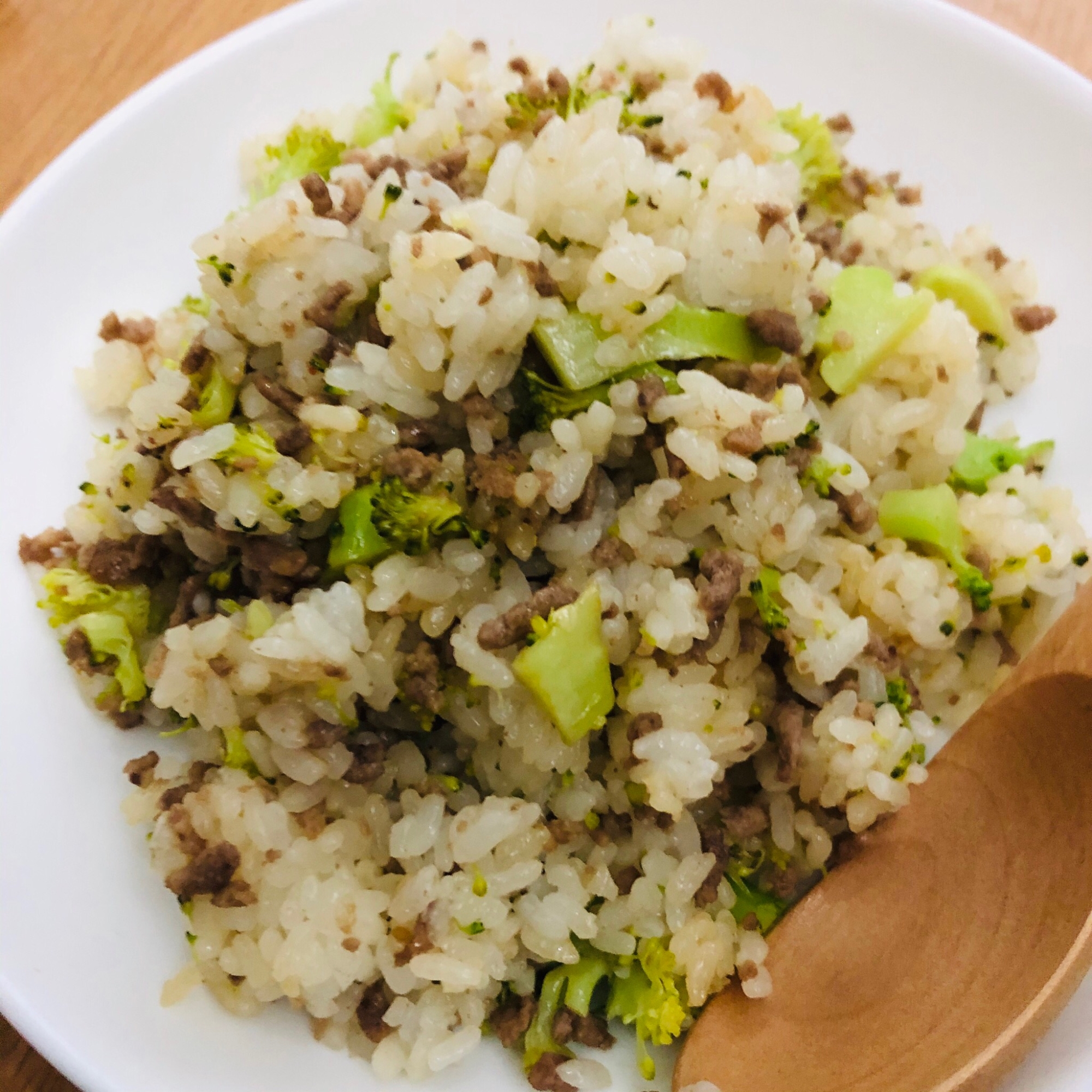 ブロッコリーとひき肉のチャーハン