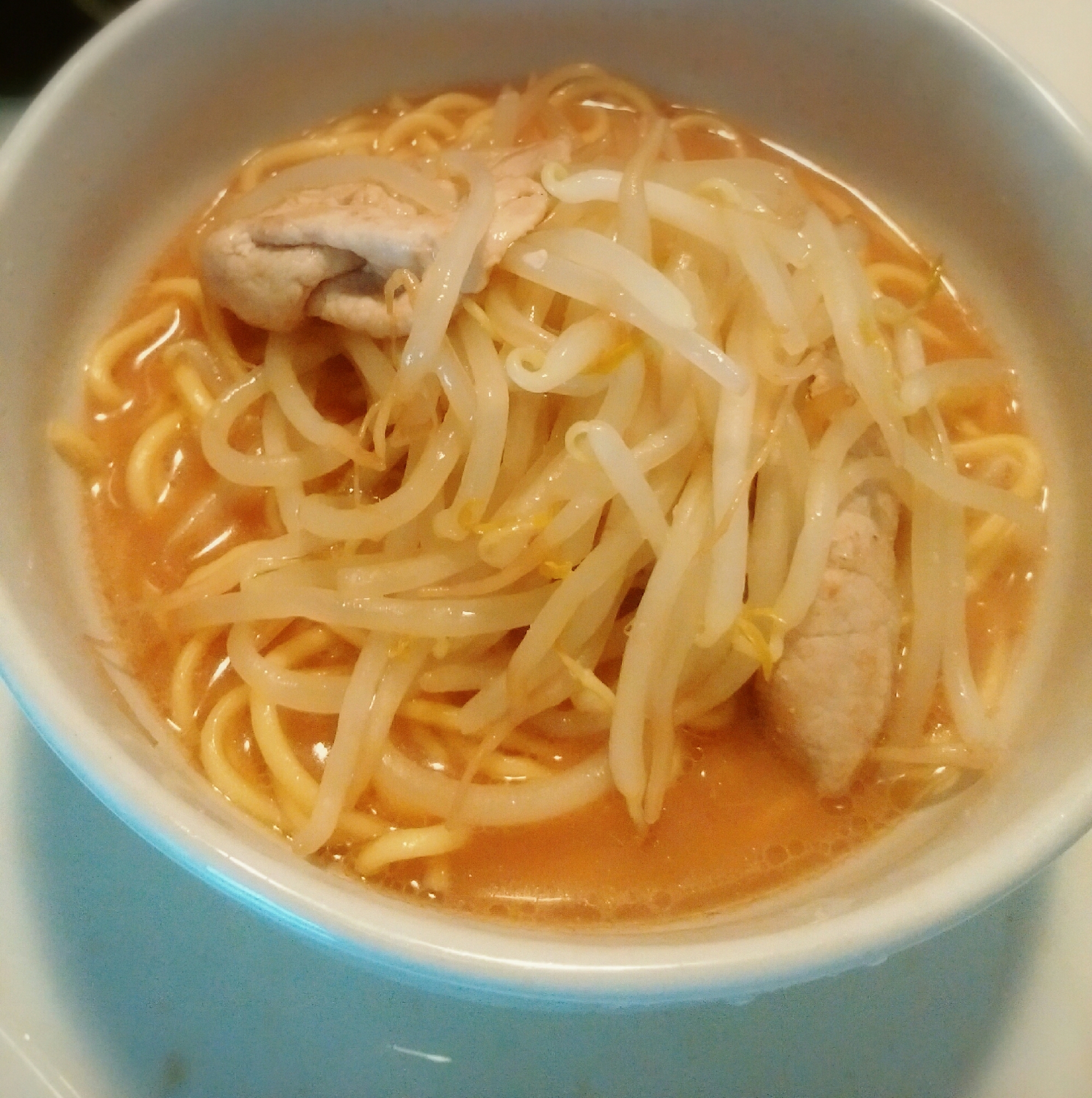 シャキシャキもやしラーメン