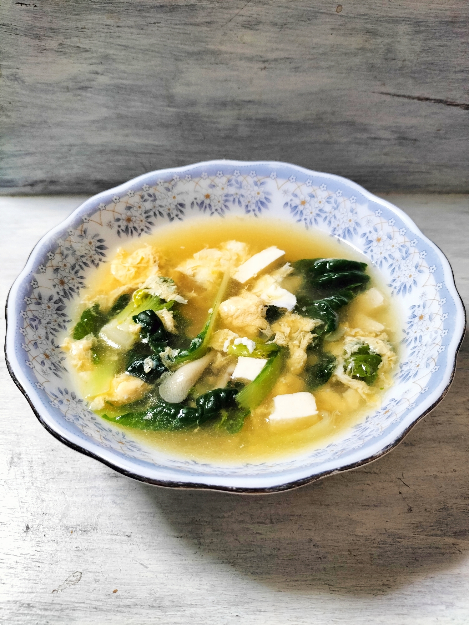 ターサイと舞茸の韓国風スープ