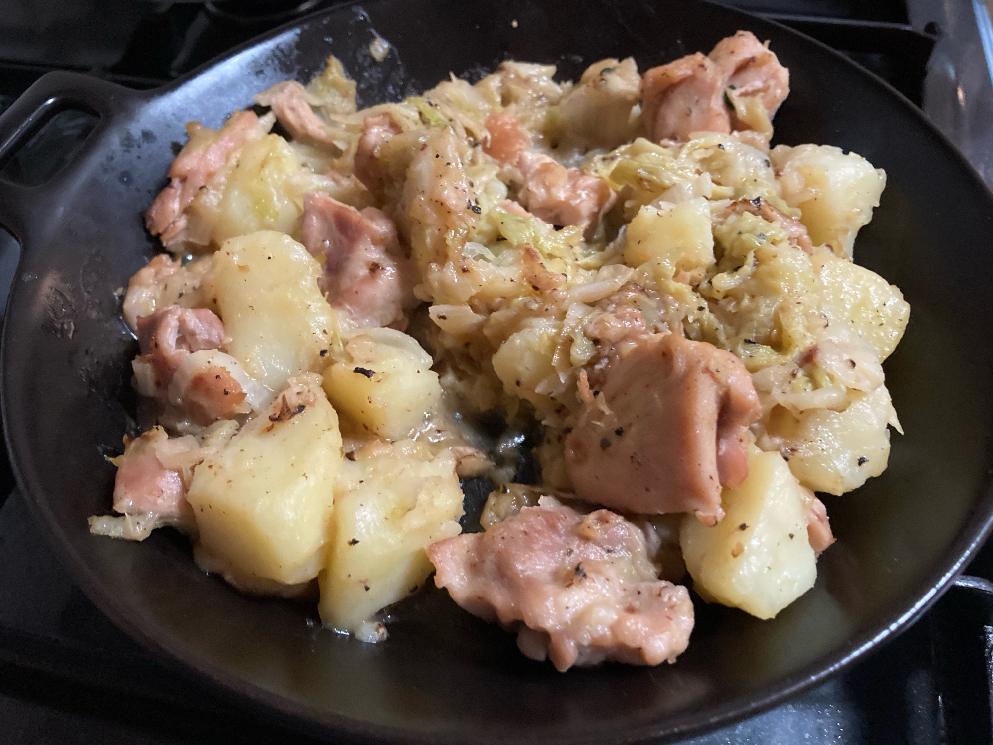 鶏肉とジャガイモと白菜の炒め煮