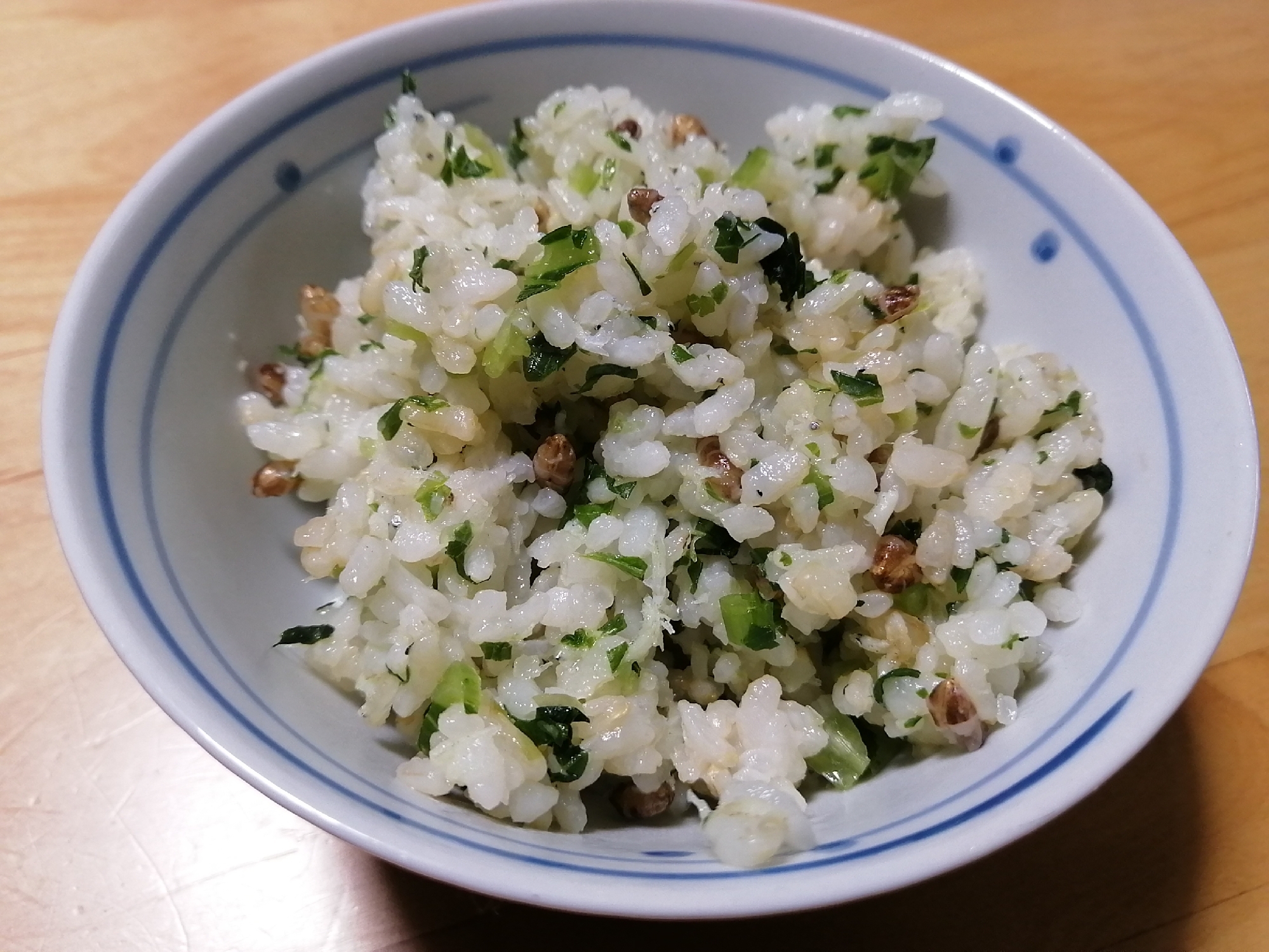 小松菜としらすの混ぜご飯