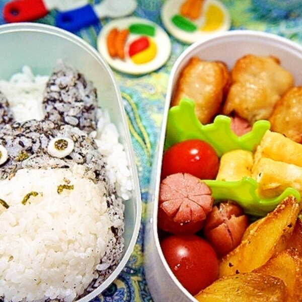 キャラ弁 失敗なしで簡単に 可愛いトトロおにぎり レシピ 作り方 By プッチン5903 楽天レシピ キャラ弁 失敗なしで簡単に 可愛いトトロおにぎり レシピ 作り方 By プッチン5903 楽天レシピ