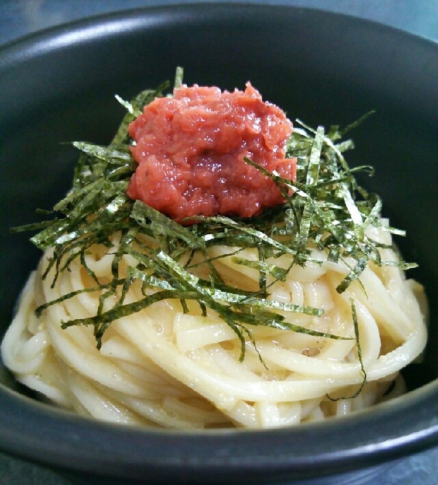 ちゃちゃっとランチ♪釜玉梅うどん