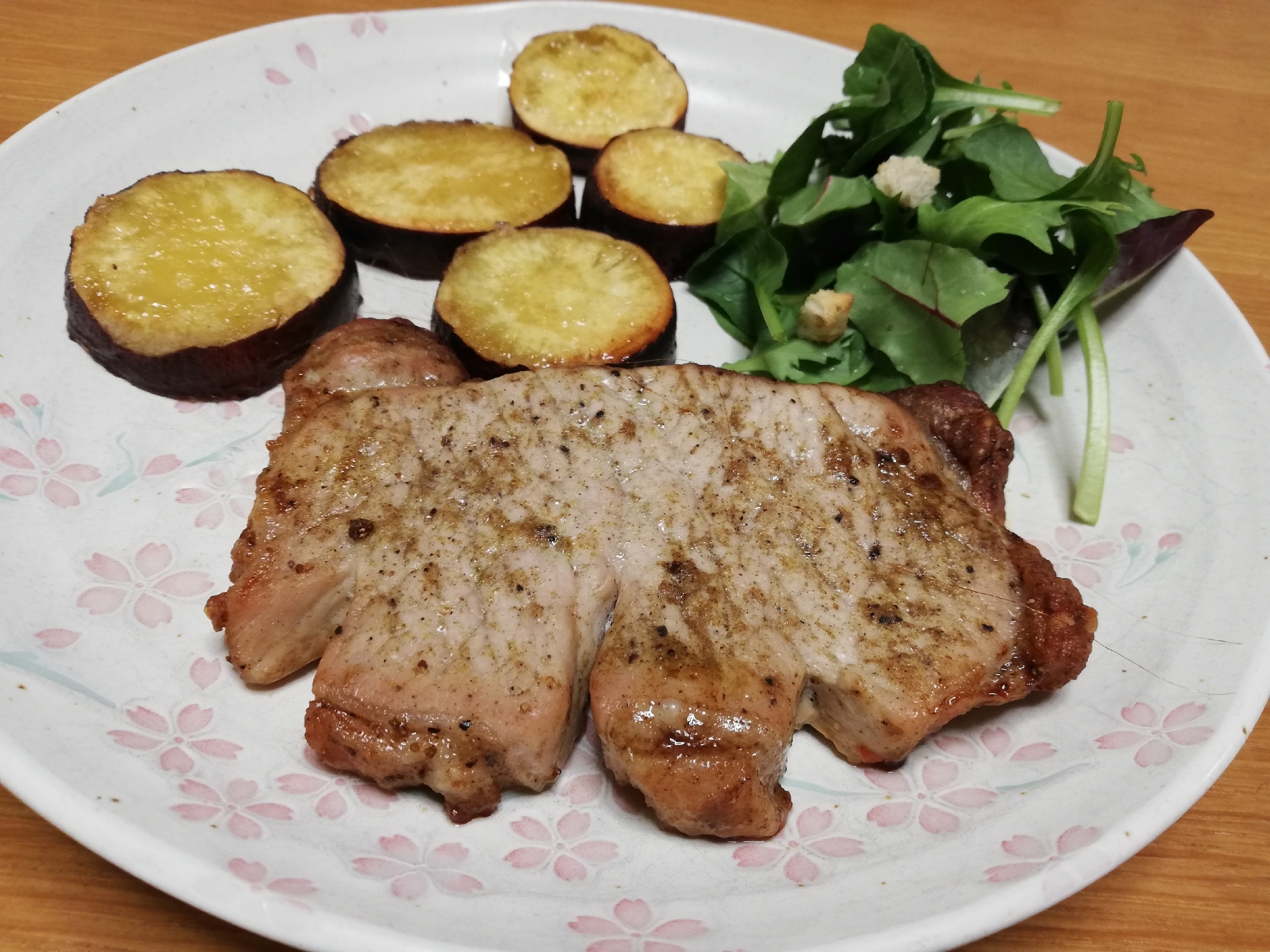 カレー風味のトンテキ